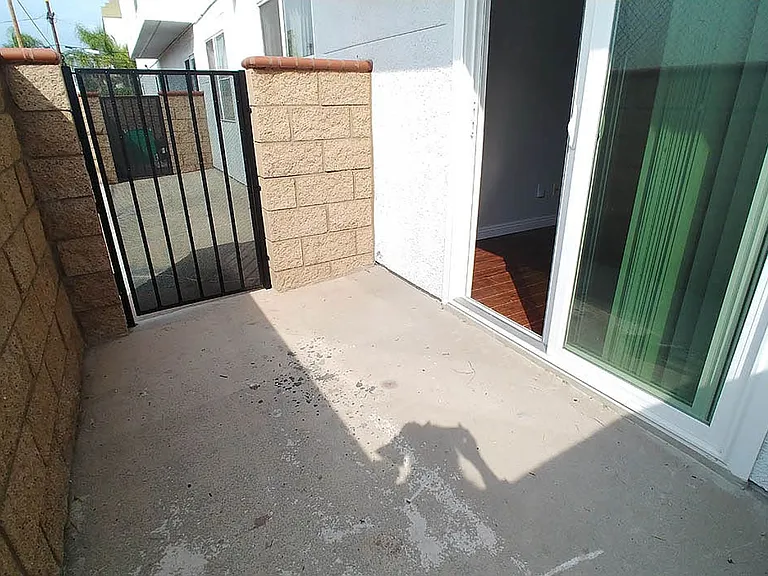 Villa De Adel Apts — Photo 100