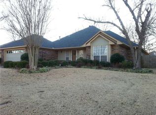 9704 Weddington Rd, Fort Smith, AR 72908