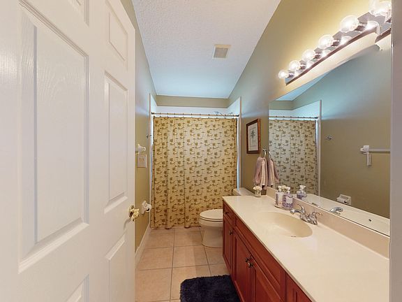 5th image of 5419 Fan Palm Ct