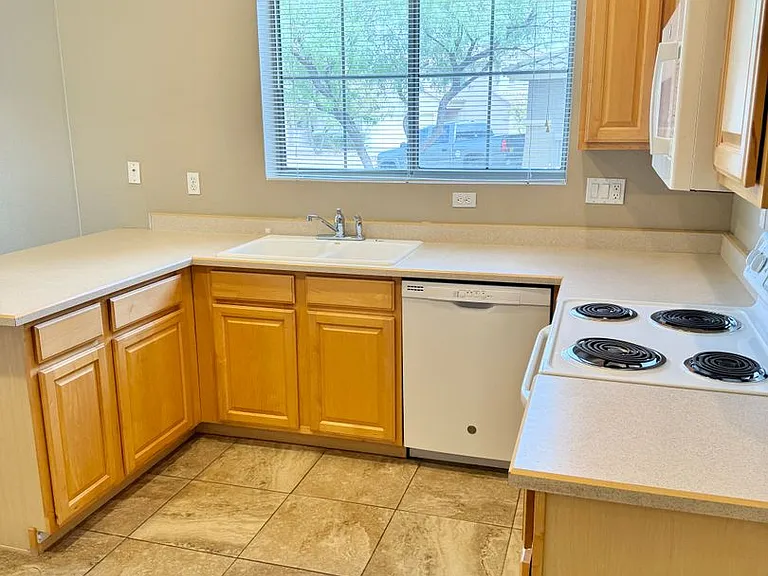 40228 N Patriot Way — Photo 17