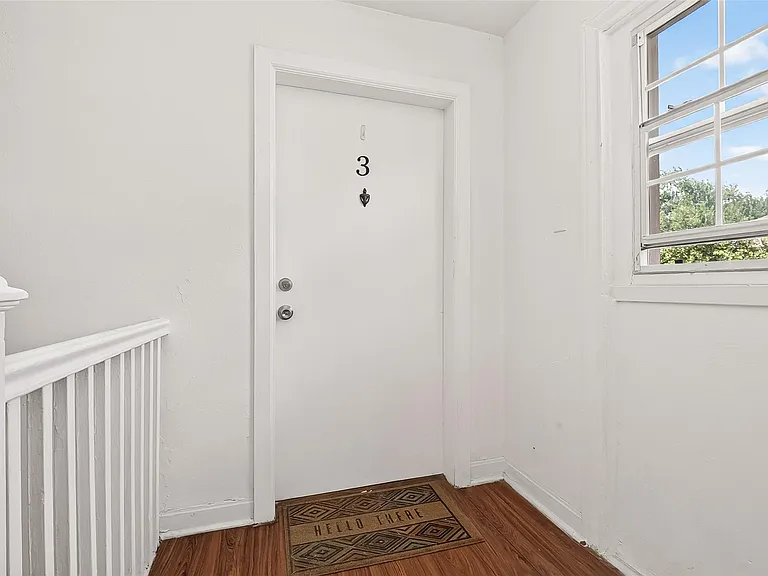 609 Cortlandt St #3 — Photo 3