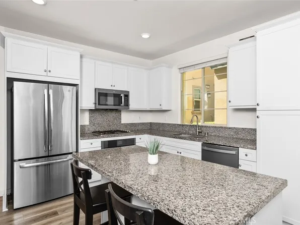 817 Cranberry Way, Upland, CA 91786