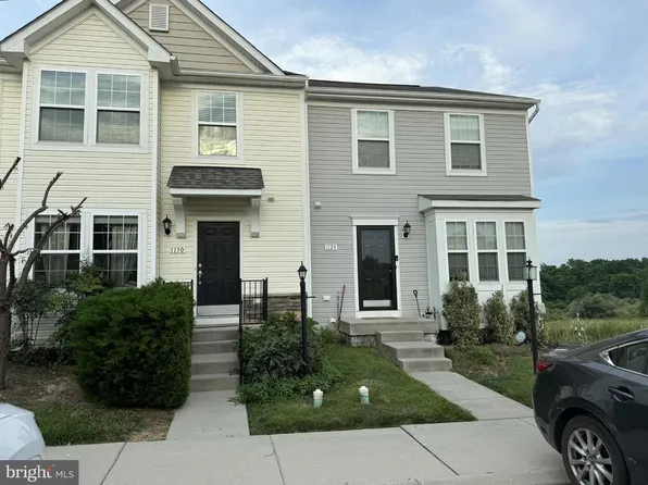 1130 Stallion St, Ranson, WV 25438