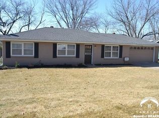 2235 Melholland Rd, Lawrence, KS 66047
