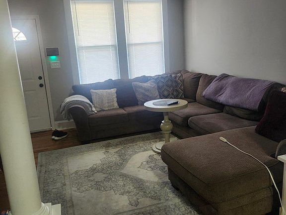 2nd image of 3928 6th St