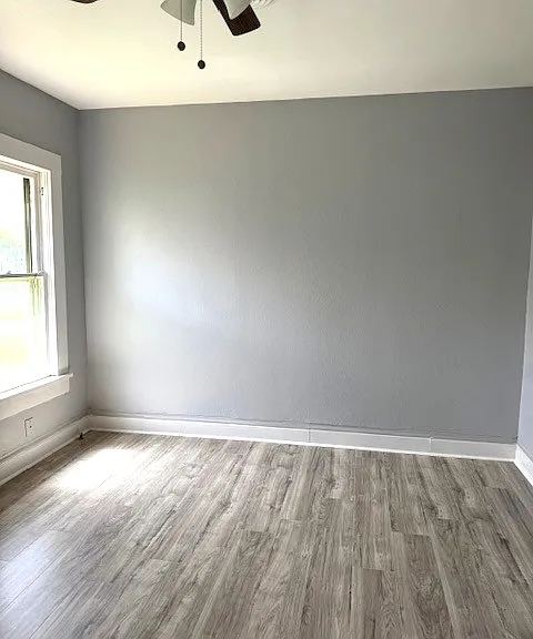 316 W Houston St — Photo 8