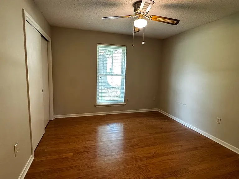 13219 Ouachita Ave — Photo 20