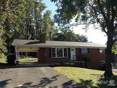 1st image of 1913 Pine View Dr