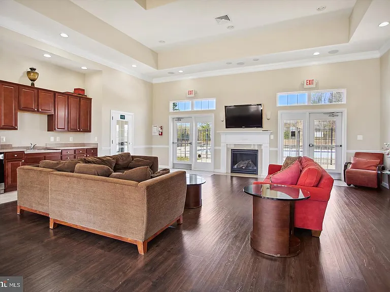 1650 Mohegan Dr #H — Photo 39