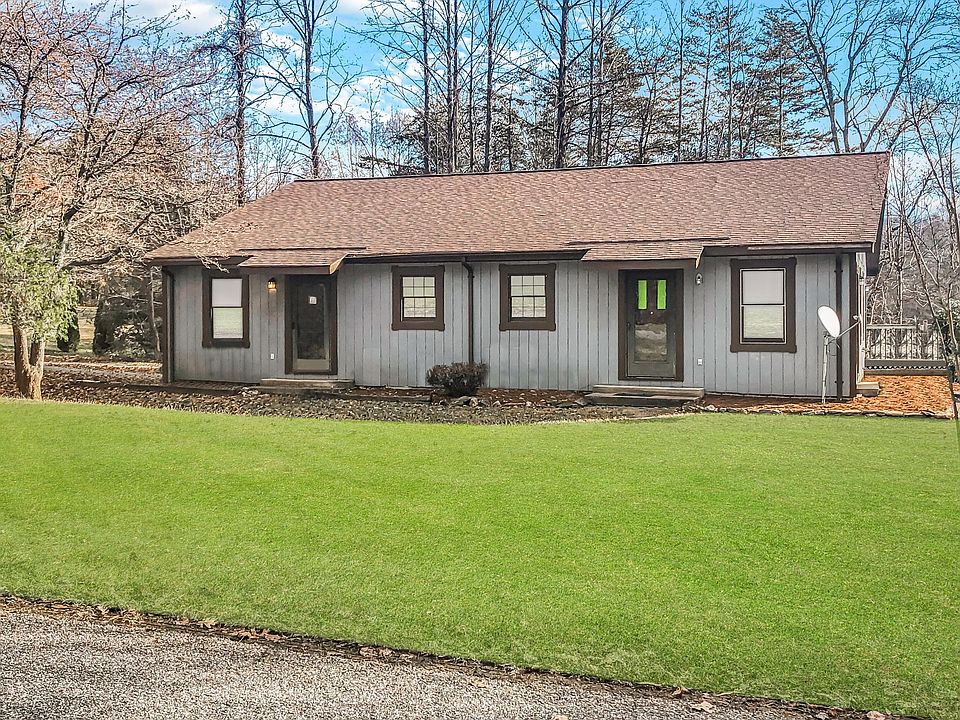 1st image of 157 Plaza Dr