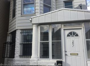 205 12th Ave, Newark, NJ 07107