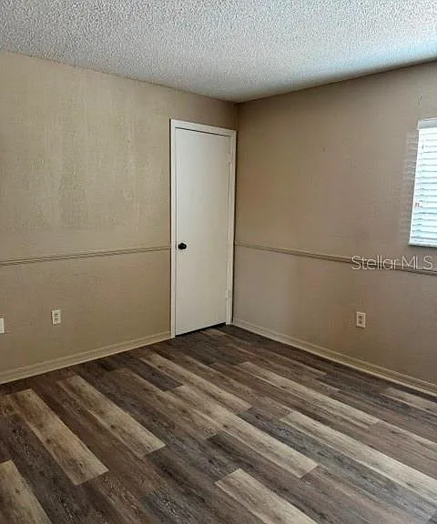 8559 Pilgrim Ct — Photo 17
