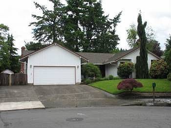 2nd image of 1932 SW 23rd Ct