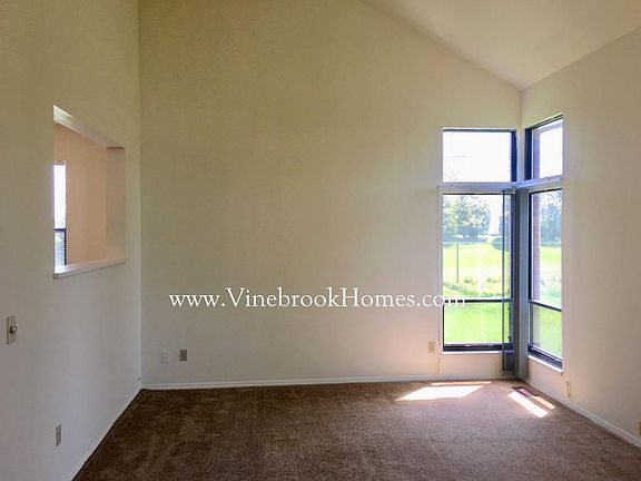 4th image of 8638 Deer Bend Dr