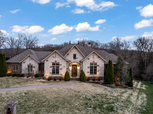 4682 E Stonebrook Court, Springfield, MO 65809