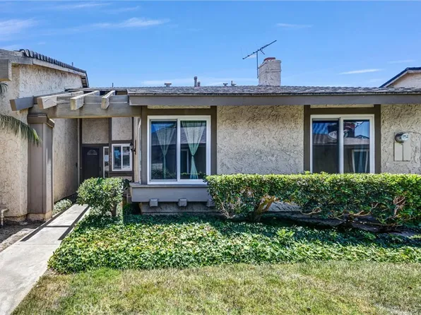 2035 E Blackwood Ln, Anaheim, CA 92806