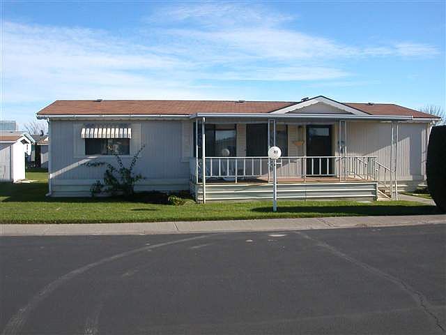 1st image of 312 NW Columbia Center Blvd #82