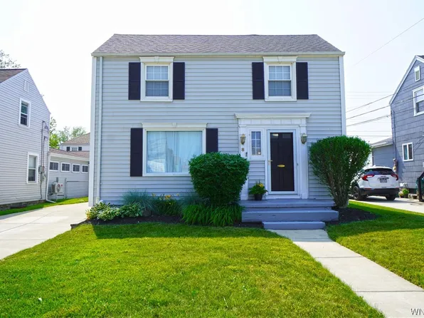 8 Saint Martins Pl, Buffalo, NY 14220