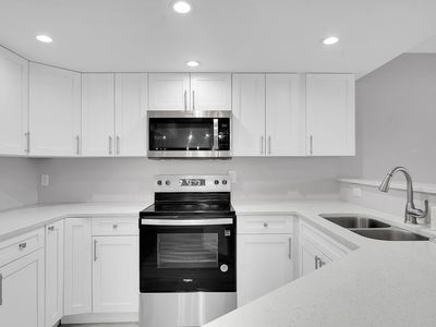 6528 Chasewood Drive #B, Jupiter, FL, 33458