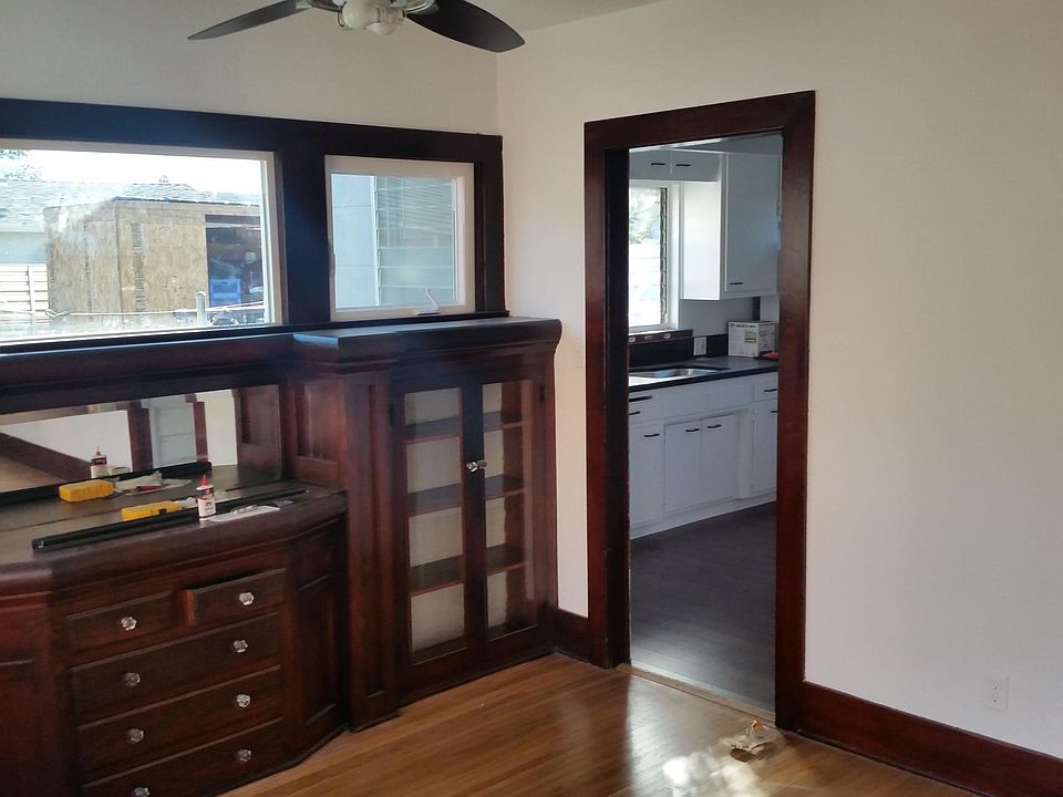 1st image of 3234 W 27th St