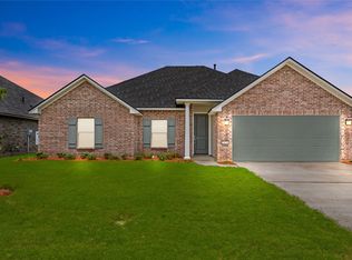 5638 Red Pine St, Shreveport, LA 71129