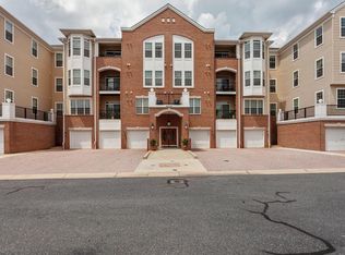 8608 Fluttering Leaf Trl UNIT 407, Odenton, MD 21113