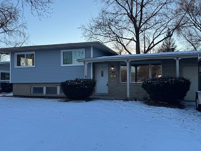 1st image of 27 S Bereman Rd