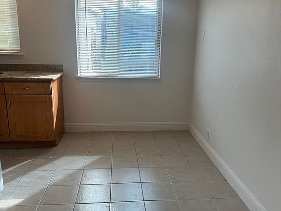 2nd image of 428 Lewis Rd #1
