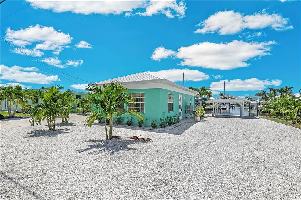 2471 Oleander St, Saint James City, FL 33956 Zillow