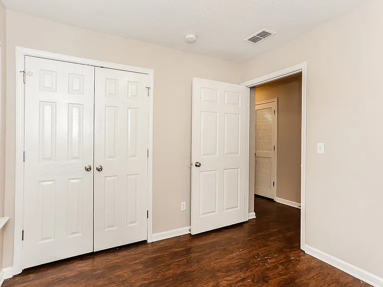 3747 Peachtree St — Photo 13