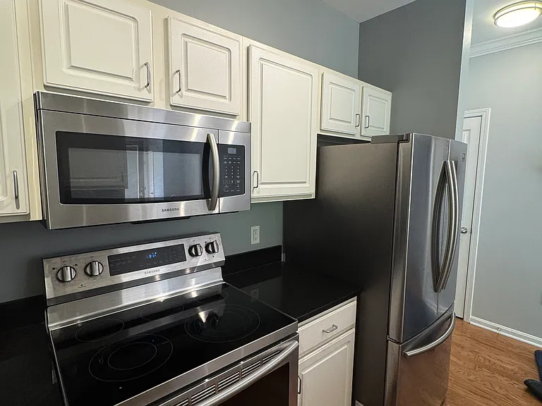 1000 Providence Pl #247 — Photo 7
