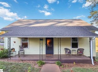 1941 Fond Hart St, Greer, SC 29651