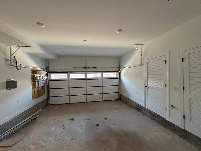 264 Hunterdon St #1 — Photo 31