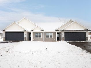 79 E Royalty Rd, Charlottetown, PE C1E3E7