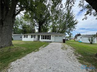 1712 Maumee Dr, Defiance, OH