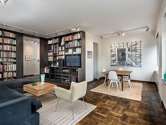 2nd image of 2 5th Ave APT 11-O