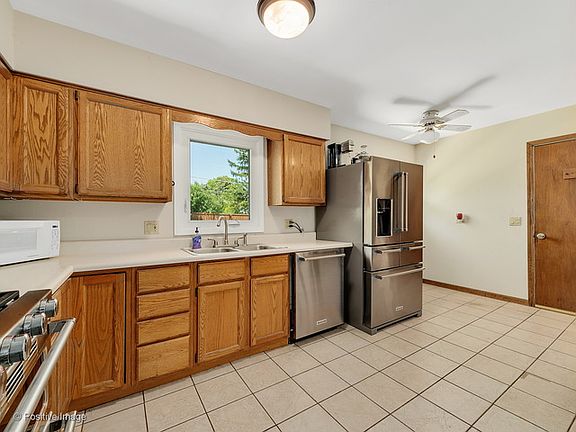 5th image of 734 S La Londe Ave
