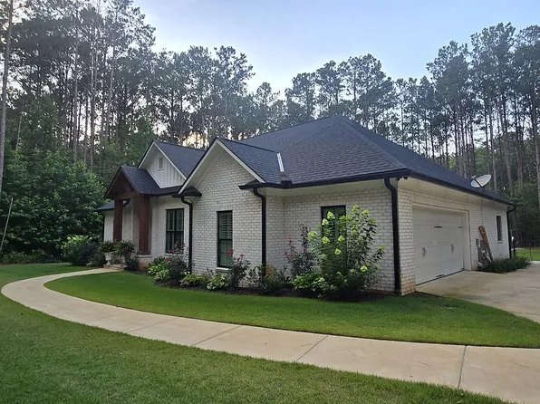 4053 Hopewell Church Rd, Pine Mountain, GA 31822