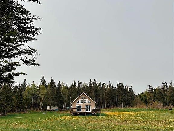 3rd image of 1 Lake Road