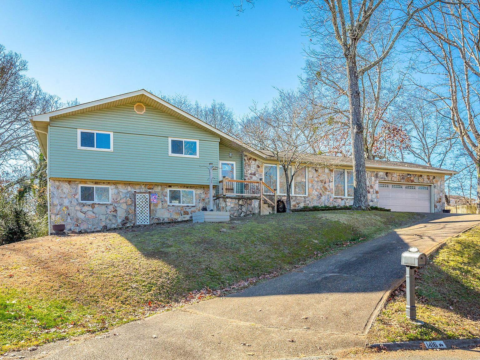 1416 Highcrest Dr, Hixson, TN 37343 | Zillow