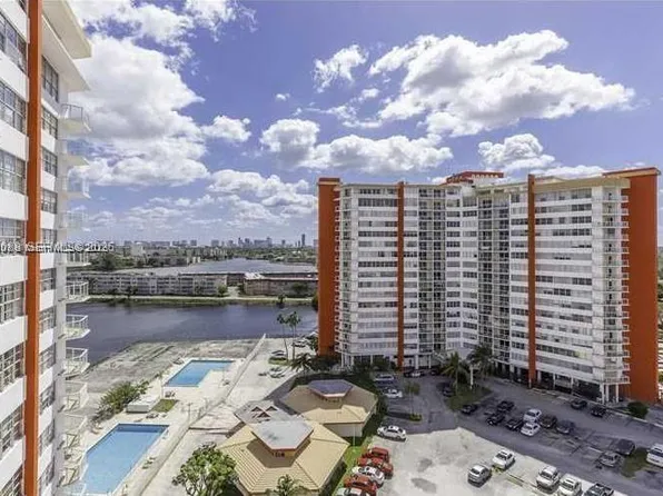1351 NE Miami Gardens Dr, Miami, FL
