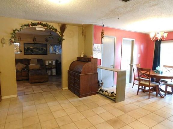 3rd image of 5507 Larkspur Dr