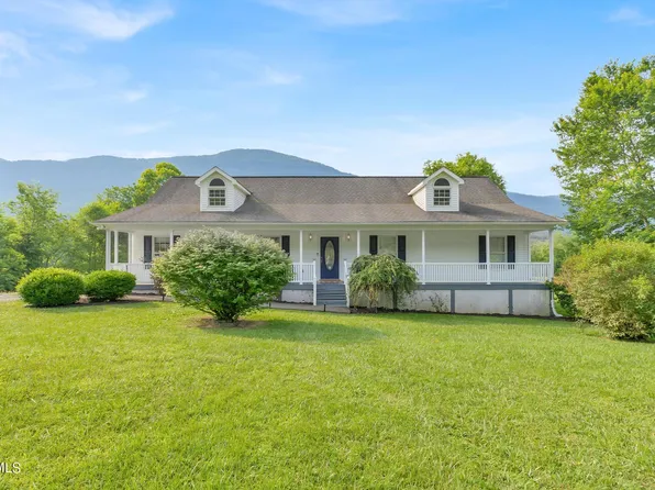 5838 Powell Valley Rd, Big Stone Gap, VA 24219
