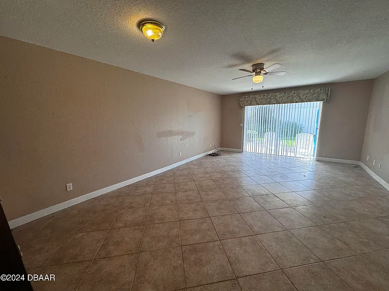 2810 Ocean Shore Blvd #4 — Photo 7