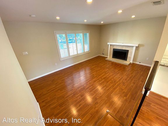 4th image of 2730 Agua Vista Dr
