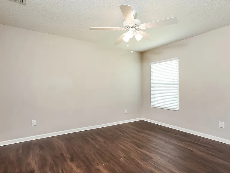 3800 Falcon Crest Dr — Photo 14