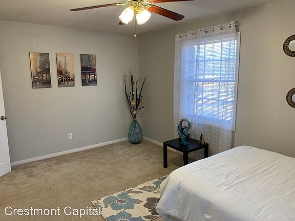 4th image of 1700 Valley Park Ct APT C