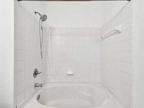 5th image of 1216 S Missouri Ave Unit 120