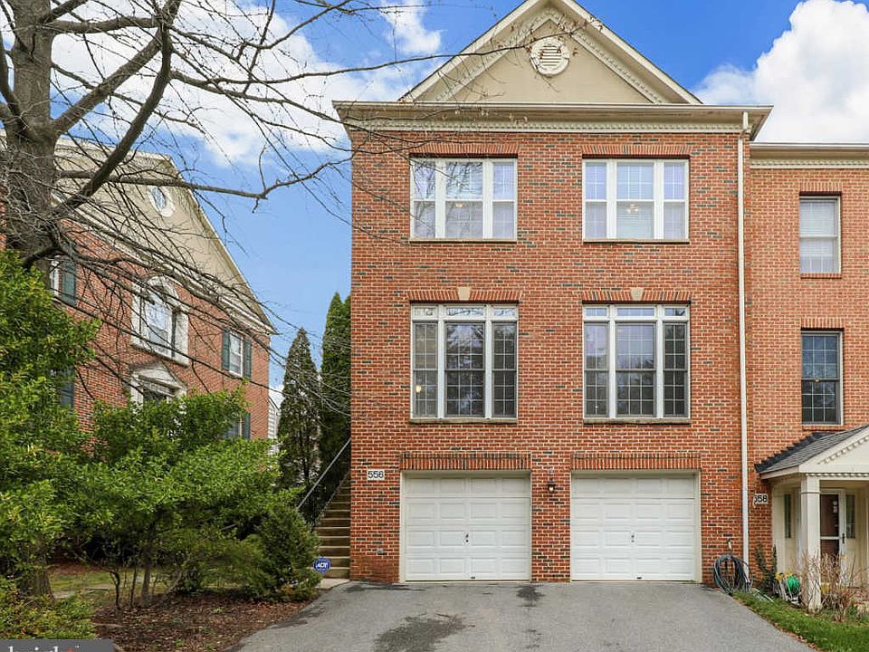 1st image of 556 Winding Rose Dr