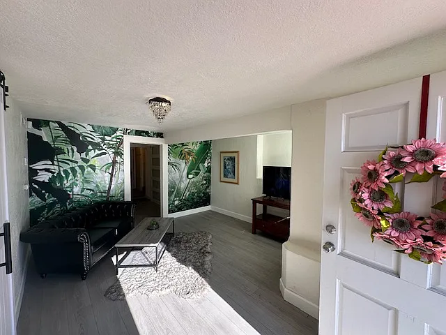 7408 Outlook Ave #A — Photo 37